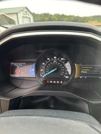 2016 Ford Edge, $8900. Photo 3