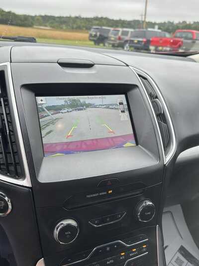 2016 Ford Edge, $8900. Photo 5