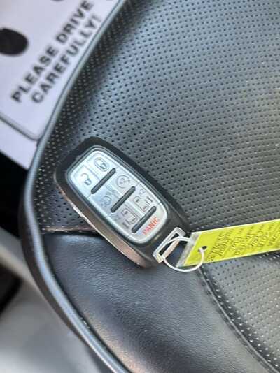 2018 Chrysler Pacifica, $12900. Photo 8