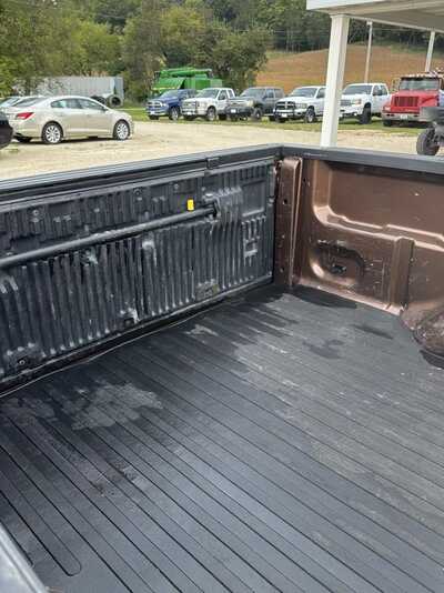 2012 Ford F-150, $8900. Photo 9