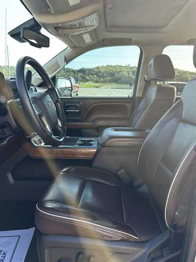 2016 Chevrolet 1500 Crew Cab, $17900. Photo 7