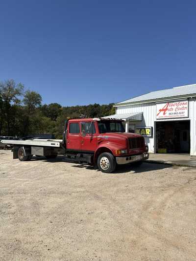2002 International 4700, $14900. Photo 2