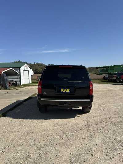 2012 Chevrolet Tahoe, $10900. Photo 11