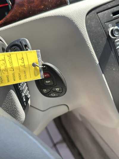 2011 Buick Lucerne, $7900. Photo 7
