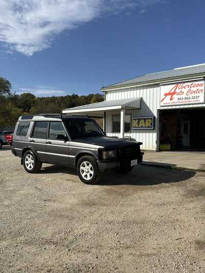 2004 Land Rover Discovery, $3900. Photo 2