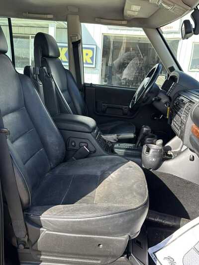 2004 Land Rover Discovery, $3900. Photo 7