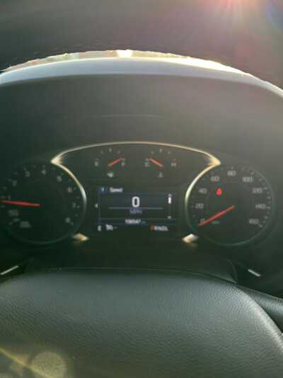 2023 Chevrolet Equinox, $12900. Photo 3