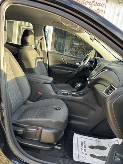 2023 Chevrolet Equinox, $12900. Photo 9