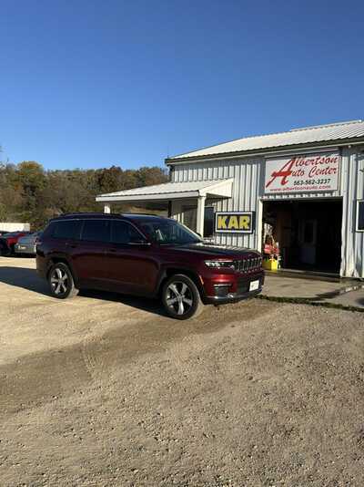 2021 Jeep Grand Cherokee L, $27900. Photo 2