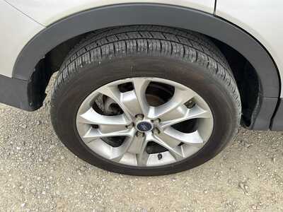2015 Ford Escape, $7900. Photo 10