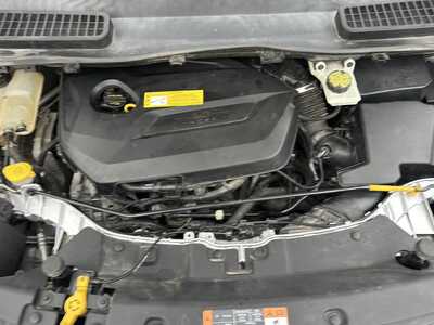 2015 Ford Escape, $7900. Photo 12