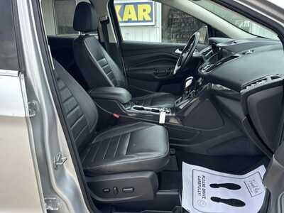 2015 Ford Escape, $7900. Photo 8
