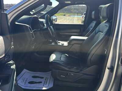 2018 Ford Expedition Max, $16900. Photo 6