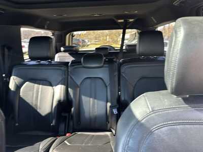 2018 Ford Expedition Max, $16900. Photo 7