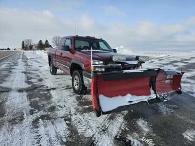 2004 Chevrolet 2500 Ext Cab, $7500. Photo 1