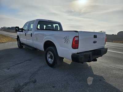 2013 Ford F350 Crew Cab, $11500. Photo 4