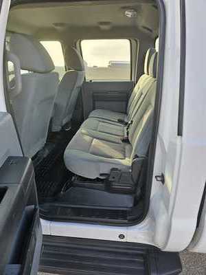 2013 Ford F350 Crew Cab, $11500. Photo 6