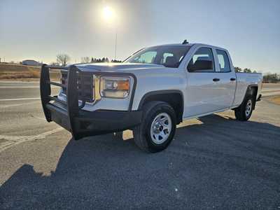 2015 GMC 1500 Crew Cab, $7500. Photo 2