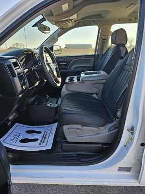 2015 GMC 1500 Crew Cab, $7500. Photo 7