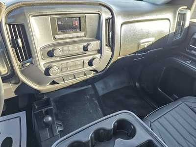 2015 GMC 1500 Crew Cab, $7500. Photo 9