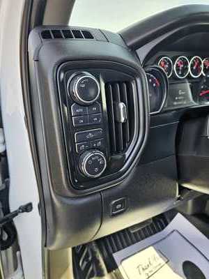 2021 Chevrolet 2500 Crew Cab, $19900. Photo 10