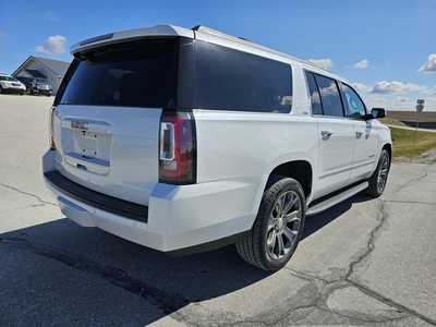 2016 GMC Yukon XL, $13900. Photo 5