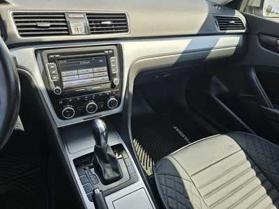 2012 Volkswagen Passat, $6500. Photo 8