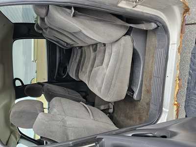 2007 Chevrolet 2500 Crew Cab, $4800. Photo 6