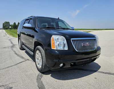 2008 GMC Yukon XL, $4950. Photo 1