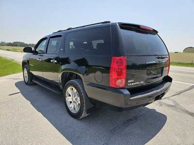 2008 GMC Yukon XL, $4950. Photo 4