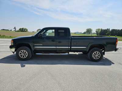 2002 GMC 2500 Ext Cab, $7500. Photo 3