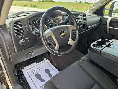 2013 Chevrolet 2500 Crew Cab, $24000. Photo 8