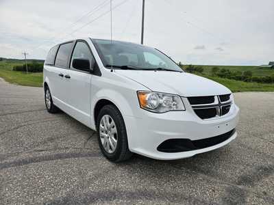 2019 Dodge Caravan, Grand, $7500. Photo 1