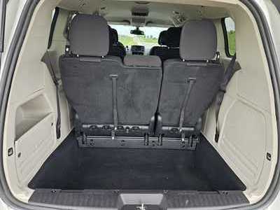 2019 Dodge Caravan, Grand, $7500. Photo 6