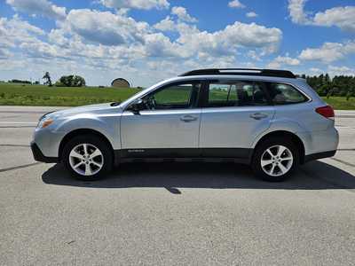 2014 Subaru Outback, $4950. Photo 3