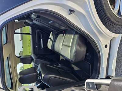 2013 Ford Edge, $4950. Photo 5
