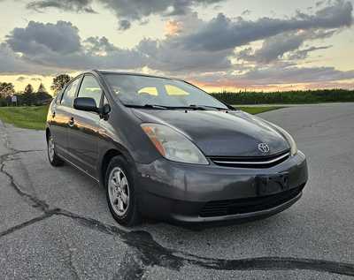 2008 Toyota Prius, $2000. Photo 1