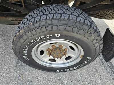 2011 Ford F350 Ext Cab, $6950. Photo 5