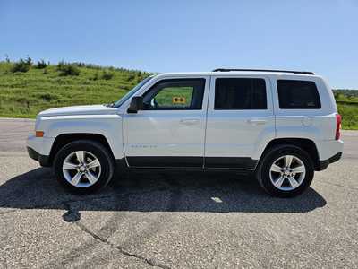 2017 Jeep Patriot, $3950. Photo 3