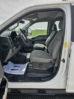 2019 Ford F350 Crew Cab, $26500. Photo 8