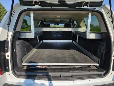 2014 Chevrolet Suburban, $7700. Photo 5