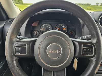 2014 Jeep Patriot, $2950. Photo 11
