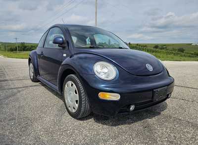 2000 Volkswagen Beetle, $3500. Photo 1