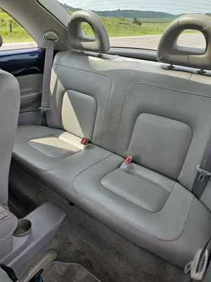 2000 Volkswagen Beetle, $3500. Photo 5