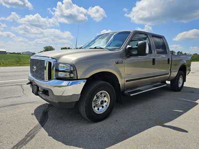 2003 Ford F250 Crew Cab, $5000. Photo 2