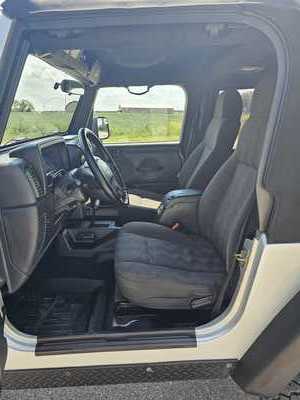 2004 Jeep Wrangler, $8500. Photo 7