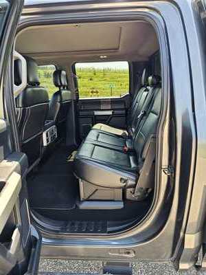 2019 Ford F250 Crew Cab, $24500. Photo 5
