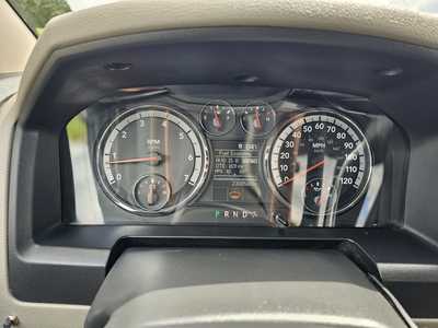 2011 RAM 2500 Crew Cab, $6500. Photo 9