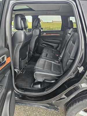 2012 Jeep Grand Cherokee, $6500. Photo 5