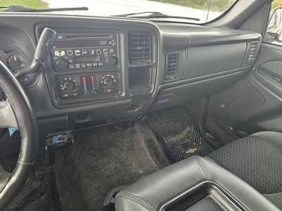 2003 Chevrolet Avalanche, $2500. Photo 9